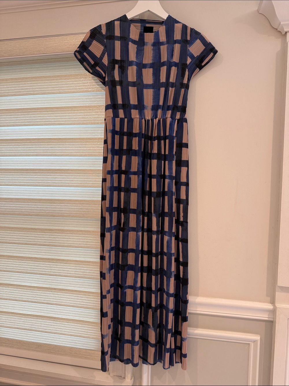 Women’s Navy and Beige Checked Maxi Dress